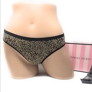 VICTORIA’S SECRET Bundle of 3 Cotton Panties